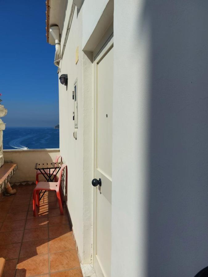 La Stanza Sul Porto Di Amalfi Camera Piccina Piccina Con Bagno Privato E Terrazzino Vista Mare Eksteriør billede